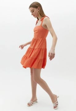 OXXO Donna STUFENVOLANT - Vestito Estivo - Flamingo