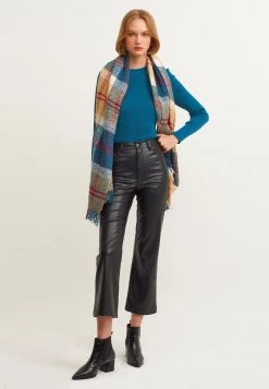 OXXO Donna Maglione - Carabus -Negozio al dettaglio Oxxo f1b4e80bf7c846859e449e72560d4c85