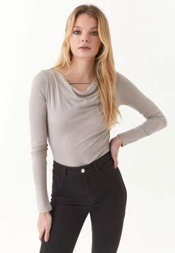 OXXO Donna Maglietta A Manica Lunga - Atmosphere -Negozio al dettaglio Oxxo f243fb59c9dd46398bd8b57785da4649