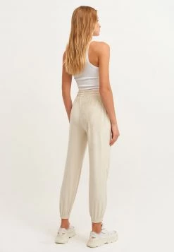 OXXO Donna Pantaloni Sportivi - French Oak -Negozio al dettaglio Oxxo f3ffe14dd8b144d087ddb6f3b5447cca