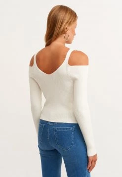 OXXO Donna Maglione - Ice Milk -Negozio al dettaglio Oxxo f7c310333094443bae98011c84a2858a