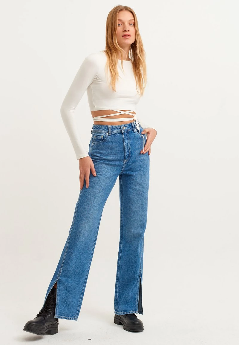 OXXO Donna MIT MODISCHEN SCHLITZEN - Jeans A Zampa - Blue Denim 4 OXXO Donna MIT MODISCHEN SCHLITZEN - Jeans A Zampa - Blue Denim - immagine 2