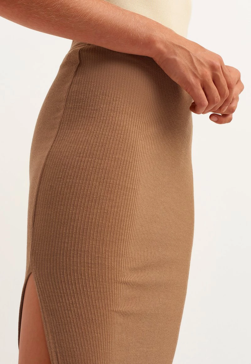 OXXO Donna MIT SEITLICHEM SCHLITZ - Gonna A Tubino - Tawny 6 OXXO Donna MIT SEITLICHEM SCHLITZ - Gonna A Tubino - Tawny - immagine 4