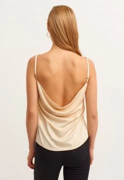 OXXO Donna Top - Letoon -Negozio al dettaglio Oxxo faf0e7e44d6e43fd81d40b8993dae02a