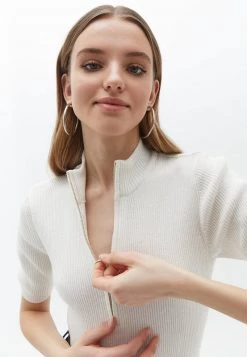 OXXO Donna MIT REISVERSCHLUSS - T-shirt Con Stampa - Ice Milk -Negozio al dettaglio Oxxo fb105126e85f4a19b5e7f6e0b5fc9ff2