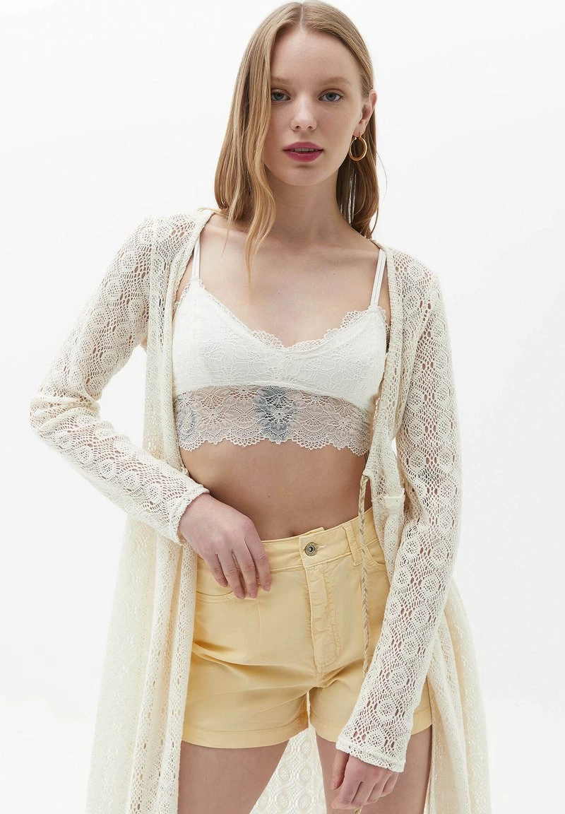 OXXO Donna MIT HÄKEL OPTIK - Cardigan - White 6 OXXO Donna MIT HÄKEL OPTIK - Cardigan - White - immagine 4